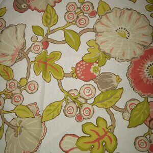 Fabricut Allie floral print fabric remnant